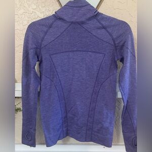 Ivivva by Lululemon Purple Hooded Athletic Pullover Thumbholes Size 12 NWOT